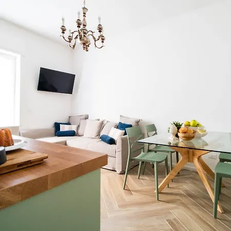 Apartament Basil By Portofinohomes *